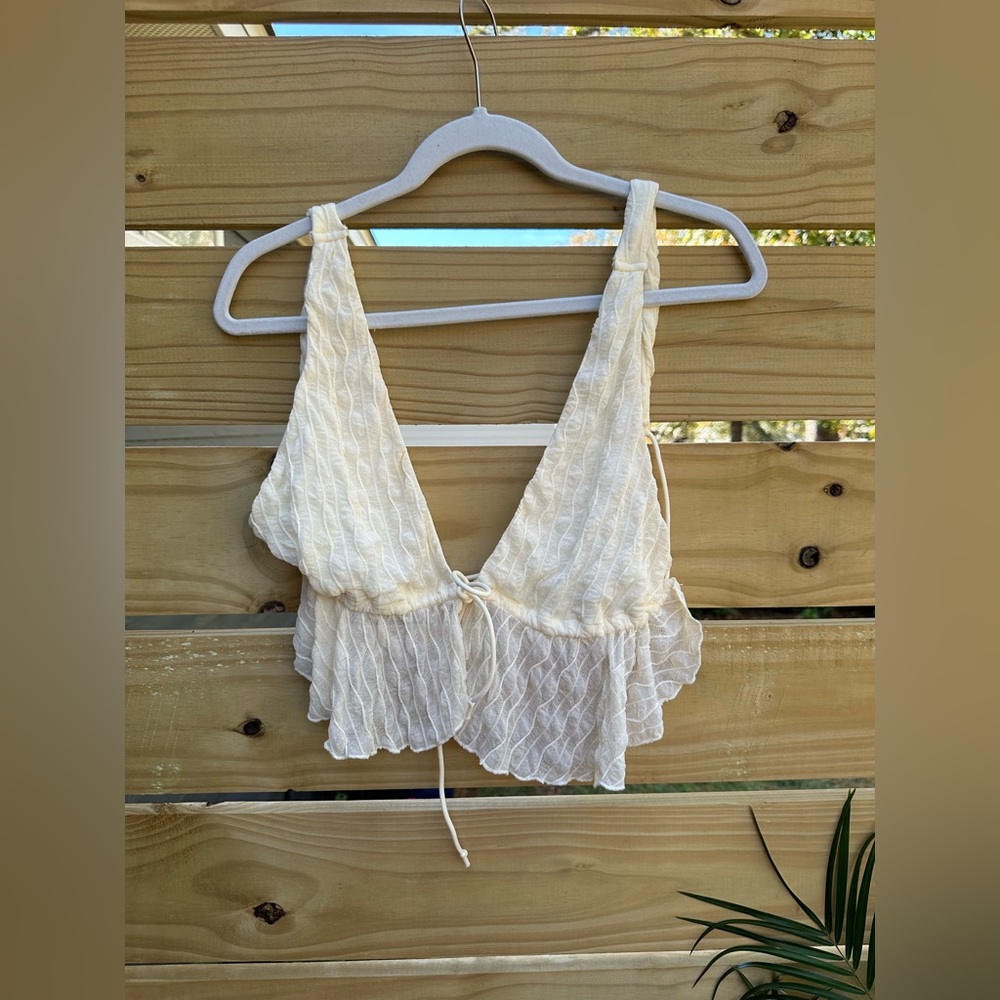 cream tie in front top